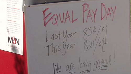 Phoenix Mayor Greg Stanton and two councilwomen say they will seek an ordinance requiring city contractors to provide equal pay for male and female employees. Cronkite News reporter <b>Lauren Wells</b> reports.
